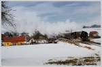 01 1533 (GEG 01 533) kurz nach der Ausfahrt aus dem Bahnhof Ottnang-Wolfsegg am 28.2.2009.