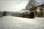 Beim Winterdampf im Hausruck fhrt die Dampflok 01.533 der GEG mit SDZ 16188 von Simbach nach Attnang-Puchheim.