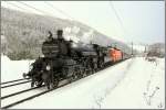 Dampflok 310.23 & E-Lok 1044 040 fahren mit dem Sonderzug 16801 von Wien Sd nach Mrzzuschlag zum Mrzer Christkindlmarkt.