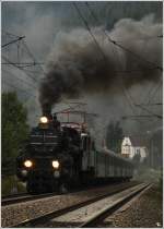 Dampflok-Erinnerungen auf der Semmeringbahn.Unter diesem Motto fuhren die beiden Loks 310.23 & 1040.01 von Wien nach Mrzzuschlag.Teleaaufnahme vom Retourzug 17524 nahe Spital am Semmering. 
18_9_2011
