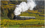 Die Strasshofer Dampflok 310.23 fährt mit dem SDZ 17264 von Wien Heiligenstadt nach Krems an der Donau.