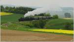 Die beiden Dampfloks 17c372 & 52 100 fahren mit dem SEZ 17300 von Korneuburg nach Ernstbrunn zum 4.Oldtimertreffen auf Strasse & Schiene.