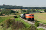 2050.09 und BR 52.4984 bringen den Sonderzug zum Oldtimertreffen 2021 nach Ernstbrunn.