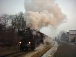 52-3879 der VSM ( NL ) 
Die Weihnachtzug nach dem Abfahrt aus Beekbergen ( NL )
am 27. dezember 2004.