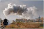 52.7612 mit dem Planrbenzug VG 75013 von Mistelbach nach Hohenau am 31.10.2009, aufgenommen bei der Ausfahrt aus Neusiedl-St.