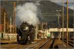 Dampflok 52.4984 fhrt als SLZ 17025 von Mrzzuschlag zur jhrlichen Revision nach Knittelfeld. Niklasdorf 3.1.2009