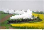 52 100 und 52.4984 mit dem SREX 16170 auf dem Weg von Korneuburg nach Ernstbrunn; hier kurz nach Hetzmannsdorf, 2.5.2010.