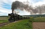 Heute war der NostalgieExpress Leiser Berge seit langem wieder mal mit Dampf unterwegs;-) 52 100 mit REX 7396 erklimmt den Mollmannsdorfer Berg.