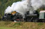 Dampfsonderzug mit 17c 372 und 52.4984 von Wien nach Friedberg am 16.10.2005 zwischen Seebenstein und Gleienfeld.