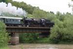 VDEA 52.4984 am 17.Mai 2014 mit dem SR 14574 (Graz - Kapfenberg) auf der Brcke ber den Mrzbogen bei Kapfenberg.