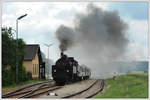 ÖGEG 77.28 mit dem P 16980 von Retz nach Drosendorf am 3.6.18 bei der Ausfahrt aus Nieder Fladnitz.