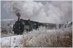 Die 77.28 als Vorspann mit der 638.1301 als IGE Dampfsonderzug ber den Hausruck nahe Holzleiten