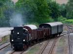 77.28 erreicht mit dem gemischten Dampfsonderzug den Bahnhof Ried i.I.;100806