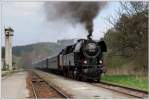 Fotozug SLP 19439 von Attnang-Puchheim nach Hausruck, am 21.4.2010 mit GEG 78 618 bespannt, bei der Ankunft am Zielbahnhof.