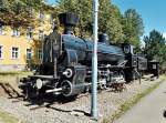 Denkmallokomotive 80.179 vor dem Bahnhof Knittelfeld am 4.9.2003