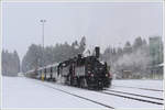 92.2271 vom MLV als Vorspann vor 93.1420 am 10.2.2013 als NF 95405, aufgenommen in Waldhausen.