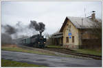 93.1360 (431.032) als Sp 11751, der offiziell zwischen Mirošovice u Rataj nad Sázavou und Hatě verkehrte am 1.1.2019 bei der Einfahrt in Hatě.