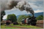 Im Rahmen der „Nostalgie Total 2013“ gab es am Nachmittag des 1.9.2013 extra fr Fotografen ein bestens organisierter Foto GmP von Weizelsdorf nach Ferlach. Die Fotografen hatten dabei die Mglichkeit, den Zug mittels Oldtimercabriobus zu verfolgen. An dieser Stelle eine recht herzliches Dankeschn an die Organisatoren. Die Aufnahme zeigt den Zug, welcher mit 93.1332 bespannt war, bei der Ausfahrt aus Weizelsdorf.

http://www.nostalgiebahn.at/

