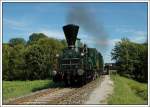 Diese Aufnahme zeigt 671 mit ihrem SPz 8520 am 15.8.2007 bei der Rückfahrt von Wies-Eibiswald nach Premstätten-Tobelbad bei der Querung der Schwarzen Sulm kurz vor dem Bahnhof Schwanberg.