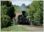 671 mit ihrem SPz 8519 von Premstätten-Tobelbad nach Wies am 15.8.2007 bei der Querung der Laßnitz in Deutschlandsberg kurz vor dem Anstieg auf die Leibenfelder Höhe.