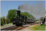 671 der GKB mit ihrem Spz 8456 von Lieboch nach Graz am 1.5.2012 bei der Ausfahrt aus Lieboch.