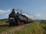 392.2530 mit dem SR 16826 kurz vor Lenzing nach Kammer-Schrfling zur Erffnung den Gustav Klimt Museum in Kammer-Schrfling am 14.7.13 