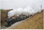 52.4984 und 2050.02 mit SDZ R16651 von Wien/Sdbhf. nach Puchberg/Schneeberg. Mdling, 12.12.2009.