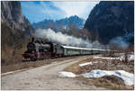 657.2770 + 1141.21 fahren mit einem Sonderzug von Ampflwang nach Admont, fotografiert in Gesäuseeingang. 30.3.2019