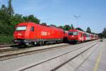 2016 100 und Steuerwagen 8073 076 am 06.07.2008 in Oberwart.