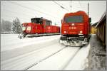 Im tief verschneiten Bahnhof Zeltweg stehen die beiden Dieselloks 2016 062 + 2068 048 und warten auf den nchsten Einsatz.
28.01.2009