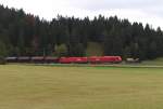 Der interessanteste Zug auf der Mittenwaldbahn ist der Güterzug von Vils Trol nach Hall in Tirol der zwischen Montag und Freitag unterwegs ist und meist genau im Plan.