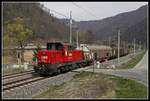 2068 051 mit Verschubgüterzug zwischen Bruck/Mur und Pernegg am 3.04.2019.