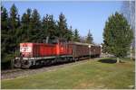 Auf der Fohnsdorferbahn fhrt 2068 043 mit dem Sammler von Zeltweg zur Fa. Mayer Transporte.
Farrach 30.3.2011