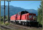 2068 01? schleppt am 1.9.2006 einen kalten Ochsen aus dem Verschubbahnhof Villach Richtung Villach