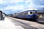 6546 206-1 und 5046 210-0 warten im Juni 1987 im Bahnhof Friedberg auf den Abfahrtsauftrag