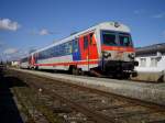 Zwei BB-Dieseltriebwagen der Baureihe 5047 auf der 43 km langen Almtalbahn.