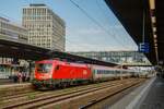 ÖBB 1116 264 Taurus mit Eurocity in Heidelberg Hbf, August 2023.