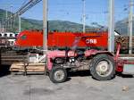 Massey Ferguson (Traktor) und Siemens/Krauss Maffei (Taurus) sind klingende Namen, aber aus verschiedenen Epochen. Hier in Buchs SG vereint am 12.09.2006