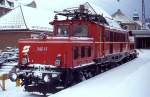Anfang Januar 1980 ist die 1020.12 im Bahnhof Garmisch-Partenkirchen abgestellt