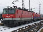 1044 und 1116 009 mit einer Rola. Amstetten 31.01.2010