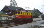 Die 1980 von der ÖBB erworbenen 1045.01 der Montafonerbahn rangiert im August 1982 im Bahnhof Schruns