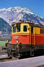 Österreichische Ellok (Baureihe 1045 ÖBB), Montafonerbahn , Ort und Datum leider unbekannt 