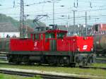 1063 011-9 im Verschubeinsatz am Bhf.Attnang-Puchheim)071003