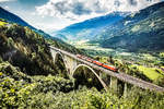 Drei 1116 und zwei 1144 sind auf der Falkenstein-Brücke, als Lokzug, in Richtung Spittal unterwegs.