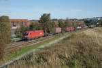 1116 163 der ÖBB mit einem Container/KLV-Zug bei Passau Richtung Plattling, 29.08.2017