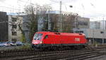 Taurus 1116 085 von ÖBB rangiert in Aachen-West.
Aufgenommen vom Bahnsteig in Aachen-West.
Bei Sonne und Regenwolken am Nachmittag vom 21.12.2018. 