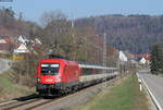 1116 138 mit dem IC 183/RE 50183 (Stuttgart Hbf-Zürich HB/Singen(Htw)) bei Altoberndorf 23.3.19