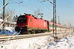 Am 20. Dezember 2004 befördert Lok 1116 006 einen IC der ÖBB bei Perach (Freilassing) in Richtung Rosenheim.