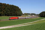 1116 112 war am 11. Oktober 2023 mit einem  EC  bei Axdorf auf dem Weg nach München.