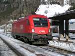 BB Lok 1116 207-0 wartet am 04.02.06 am Brenner auf Ihren nchsten Einsatz.